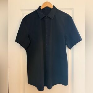 Lululemon Short-Sleeve Button-Up – Navy Blue, Men’s XL